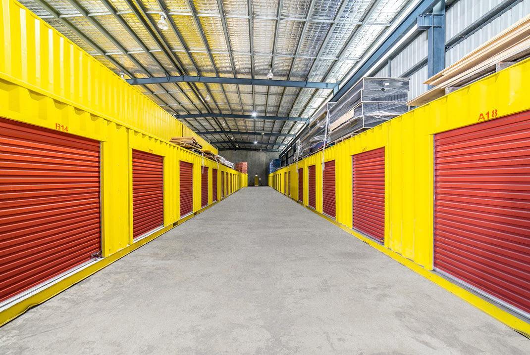 Self storage facility